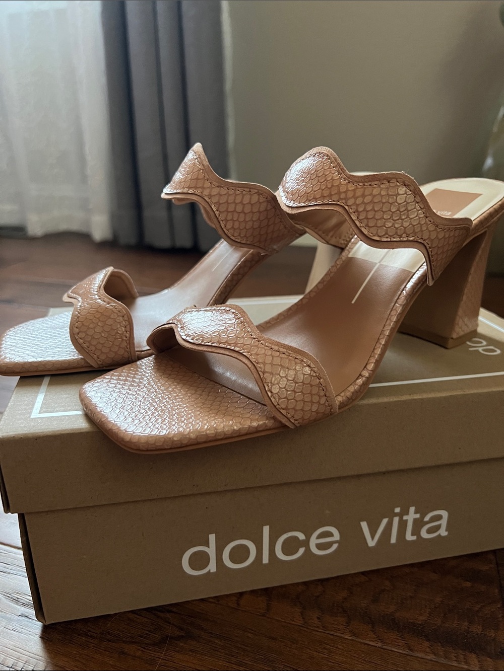 Dolce Vita Ilva heels